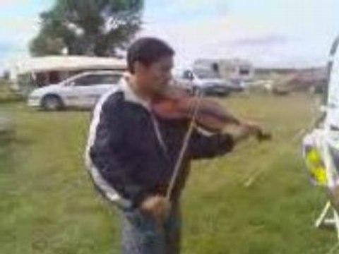 Violon jazz manouche (josue&garçon hortica)