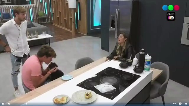 El desconsolado llanto de Julieta tras la separación de Mora y Caramelo