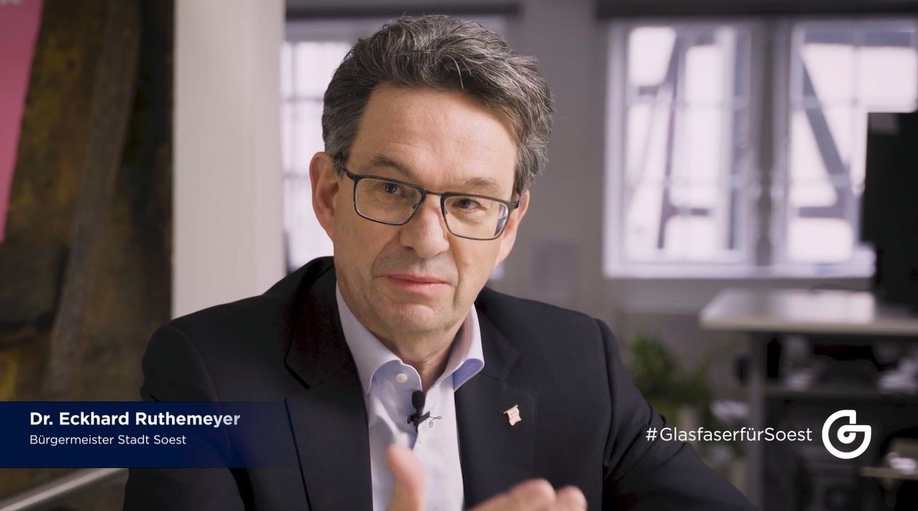 Glasfaser für Soest: Interview mit Bürgermeister Dr. Ruthemeyer - video ...