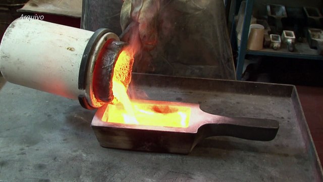 Ouro sobe acima dos US$ 2.000 por temores relacionados ao Credit Suisse