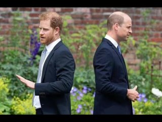 George, Charlotte e Louis si preparano per il ruolo dell'incoronazione nei panni di Archie e Lilibet