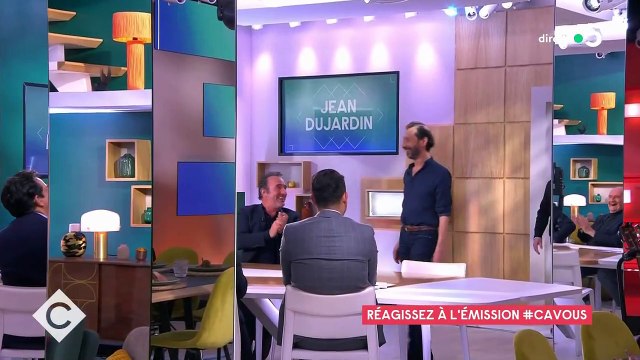 FEMME ACTUELLE - “C à vous” : Jean Dujardin agréablement surpris par l’arrivée de deux invités surprises