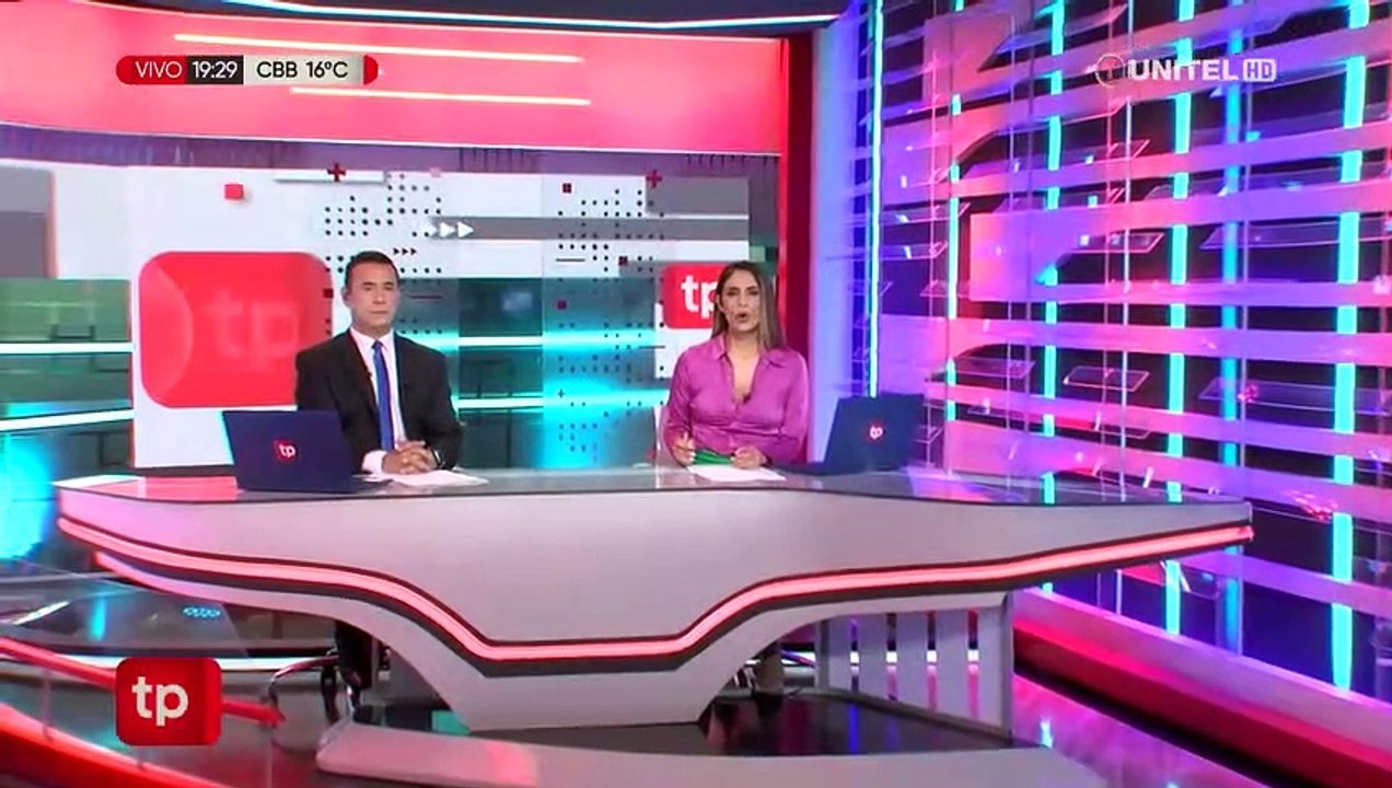 Cochabamba: Micro que cayó a una torrentera escapaba tras chocar contra varios vehículos