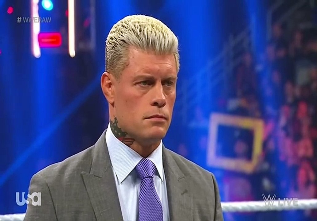 Speaking Facts after Facts.   #wweraw Hashtags #mondaynightraw #raw #romanreigns #paulheyman #jeyuso #jimmyuso #theusos #solosikoa #wwe #romanreignswwe #theone #acknowledgehim #tribalchief #headofthetable #thebloodline