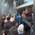 Muharrem İnce'den Memleket Partisi Genel Merkezi'nin önünde dans şov!