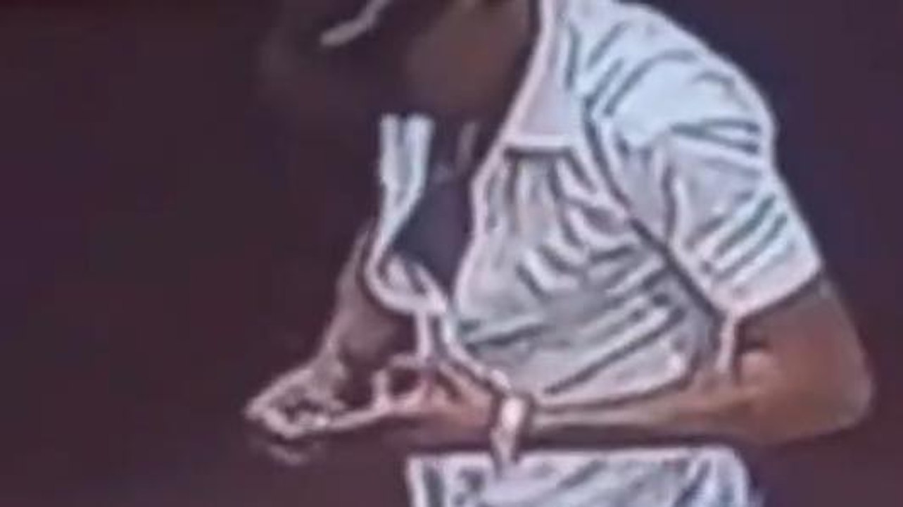 आगर: ज्वेलरी शॉप पर चोरी की हुई दो घटनाएं, CCTV में कैंद चोरी की घटना