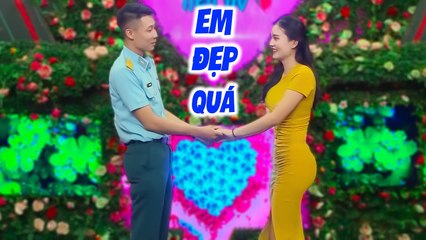 GÁI TRẺ XINH ĐẸP TUỔI ĐÔI MƯƠI SAY NẮNG ANH QUÂN NHÂN TỪ CÁI NHÌN ĐẦU _ PHỤ NỮ LÀ ĐỂ YÊU