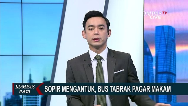 Sopir Mengantuk, Bus Penumpang Tabrak Area Pemakaman di Jalur Pantura Situbondo