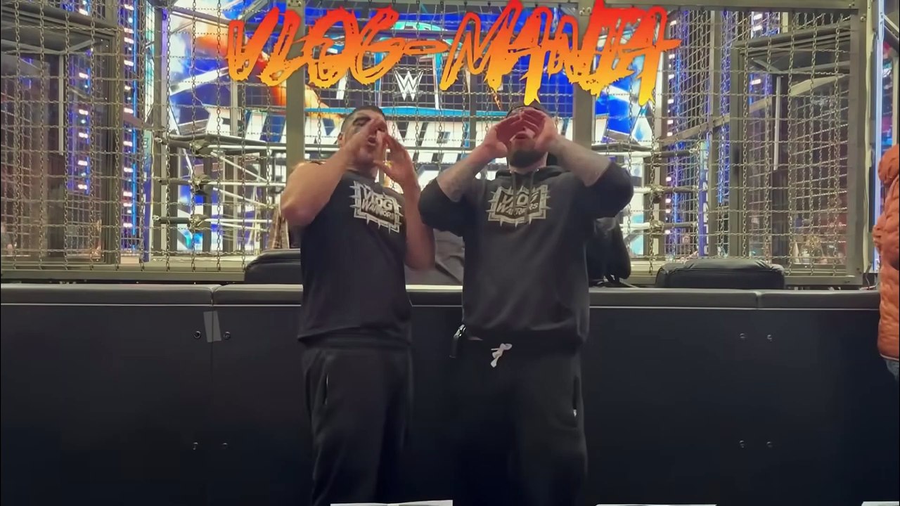 Finn Balor vs. Cody Rhodes Full Match - WWE Live