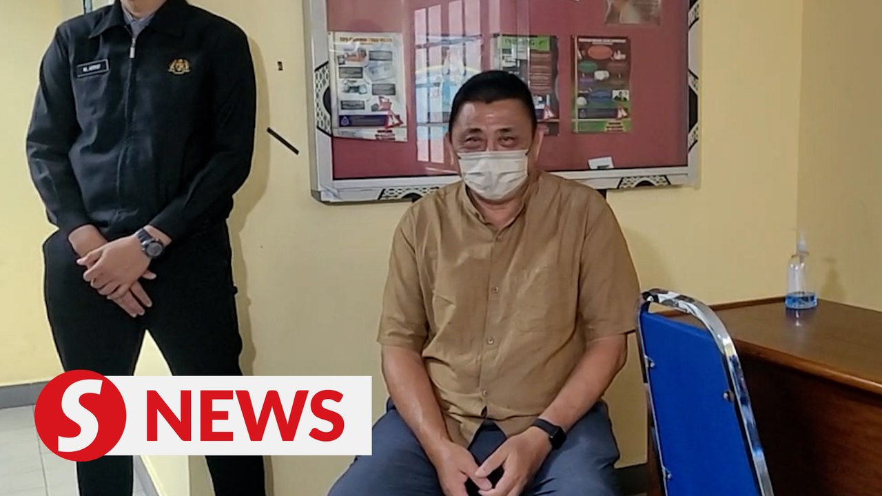 Petrol station owner fined for selling RON95 fuel to foreign registered vehicle