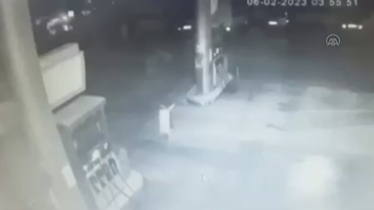 Deprem anına ilişkin yeni görüntüler ortaya çıktı