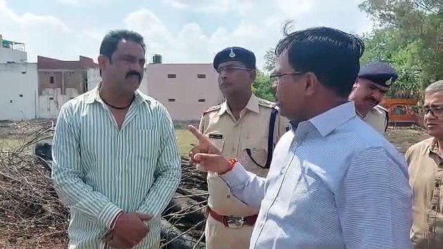 Ratlam Collector breaking news