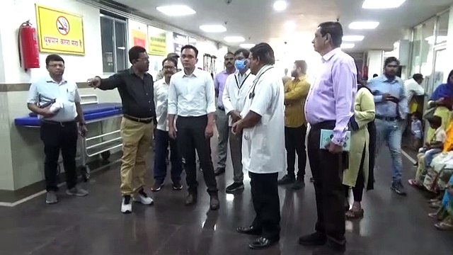 कलेक्टर ने किया जिला अस्पताल का औचक निरीक्षण