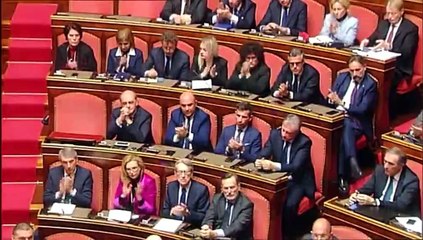 Armi all'Ucraina, Meloni: "Risorse tolte a italiani? Menzogna" - Video