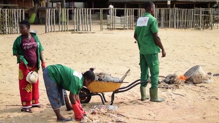 Focus sur les plages de Grand-Bassam, à l’épreuve des ordures des visiteurs