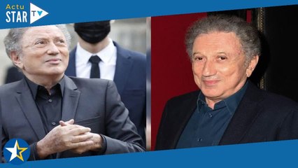 "Un râle de plaisir…" : Michel Drucker révèle avoir surpris une star de la télé en plein ébat avec u