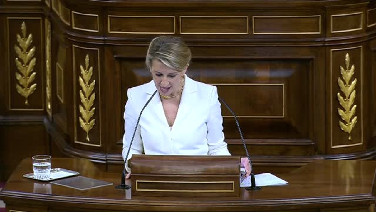Yolanda Díaz a Tamames: "Solo se ha dirigido a las mujeres en su discurso para reprocharnos la baja fecundidad. Parecemos no existir"