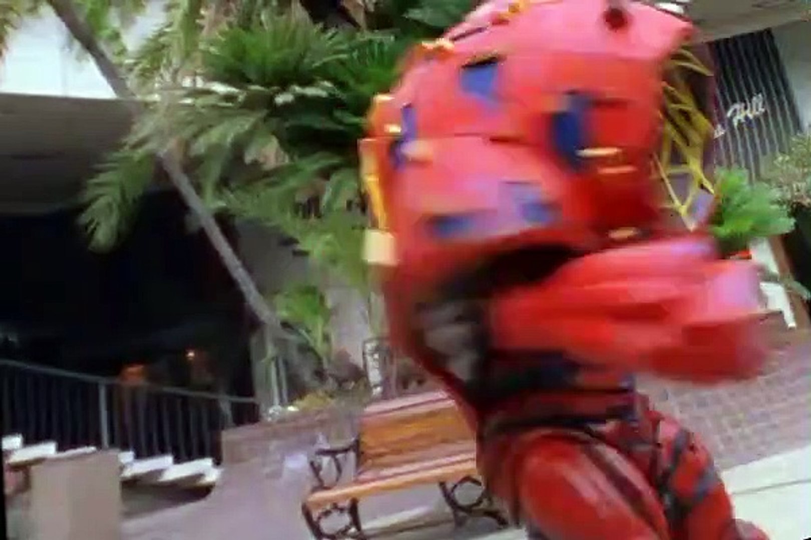 ⁣Power Rangers in Space Power Rangers in Space E038 Mission to Secret City