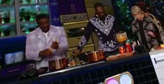Martha and Snoops Potluck Dinner Party S01 E09