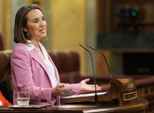 El PP critica que la moción salva a Sánchez mientras justifica su abstención en el respeto a Tamames