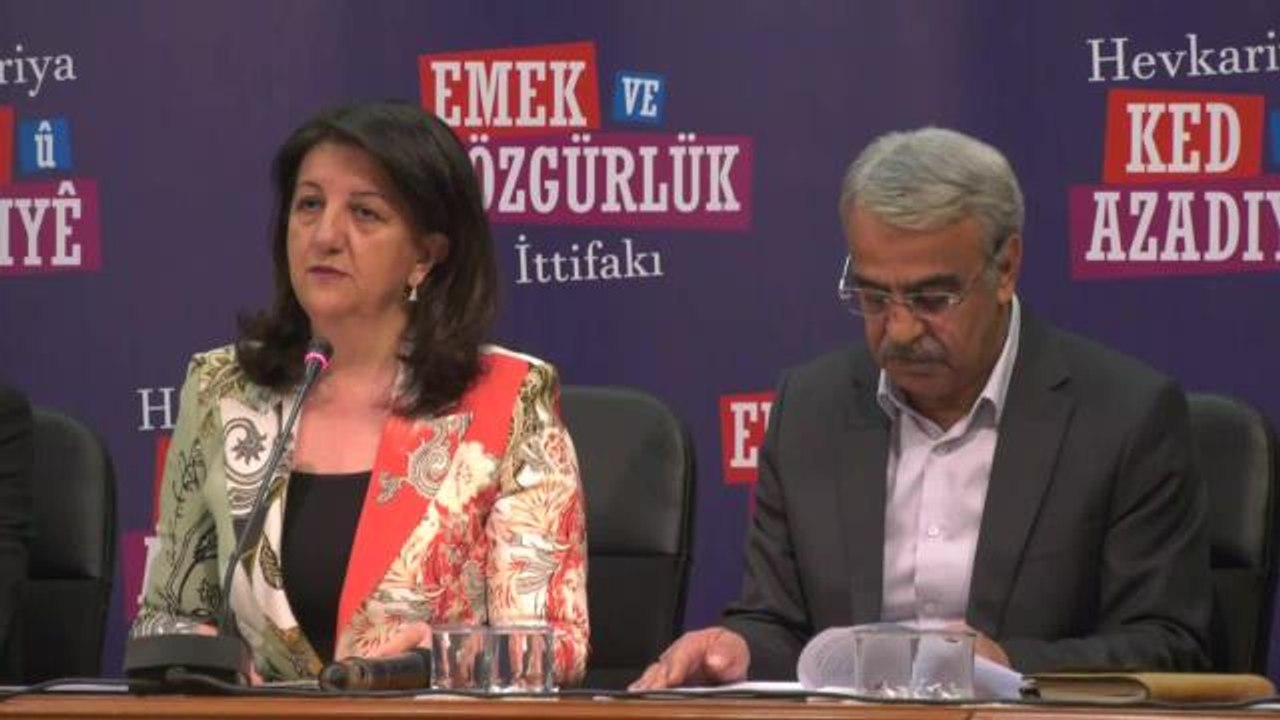 Emek ve Özgürlük İttifakı, Cumhurbaşkanı Adayı Çıkarmayacağını Açıkladı: Tek Adam Yönetimine Karşı Tarihsel Sorumluluğumuzu Yerine Getireceğiz