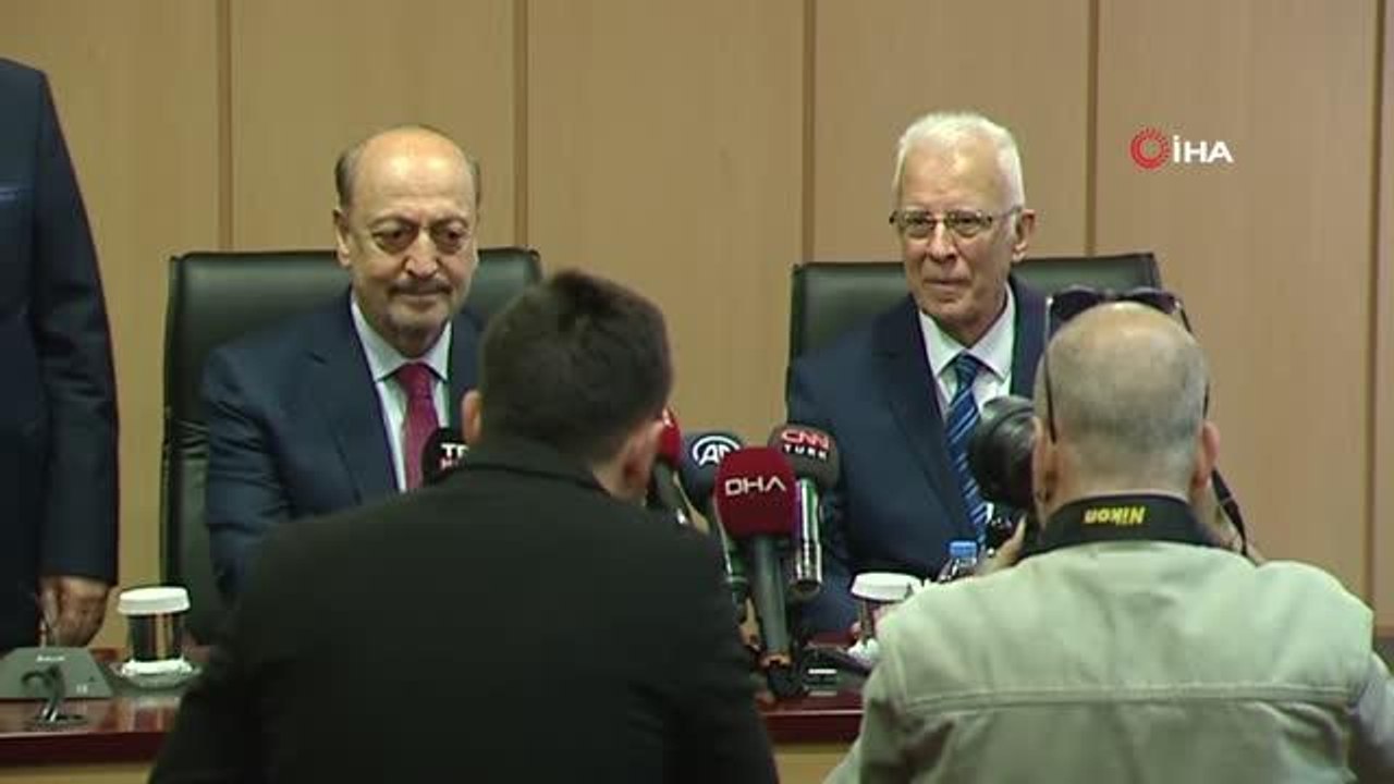 Çalışma ve Sosyal Güvenlik Bakanı Vedat Bilgin: "Alternatif çalışmaları en düşük emekli maaşını yükseltecek alternatif modellerimiz var"