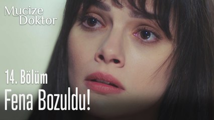 Beliz, Nazlı'yı fena bozdu! - Mucize Doktor 14. Bölüm