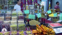 شهر رمضان.. موسم مهم لحركة البيع والشراء لا سيما للسلع الغذائية