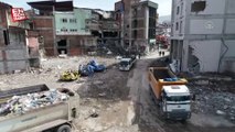 Malatya'da enkaz kaldırma çalışmaları havadan görüntülendi