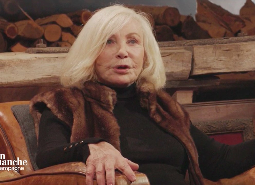 « J'ai un regret » : Émue, Michèle Torr revient sur la mort de sa mère dans Un dimanche à la campagne (VIDEO)