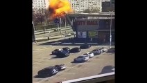 Zaporizhzhia, attacco russo: lo schianto del missile contro un palazzo - Video