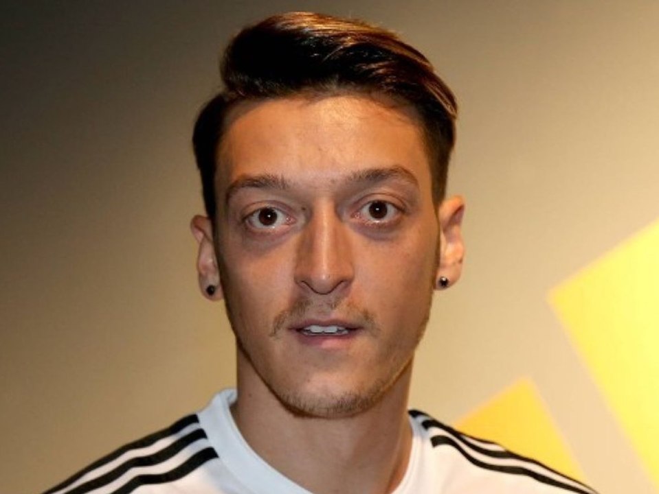 'Nach reiflicher Überlegung': Mesut Özil verkündet Karriereende