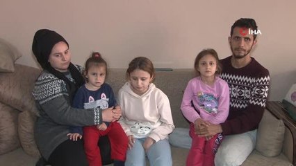 Ailesi evden çıkartıldığı için okula gidemeyen kız çocuğu gözyaşlarına boğuldu