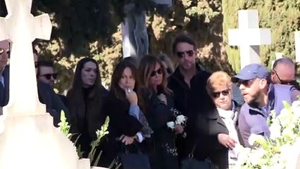 Lara Dibildos reaparece ante las cámaras tras el fallecimiento de su madre