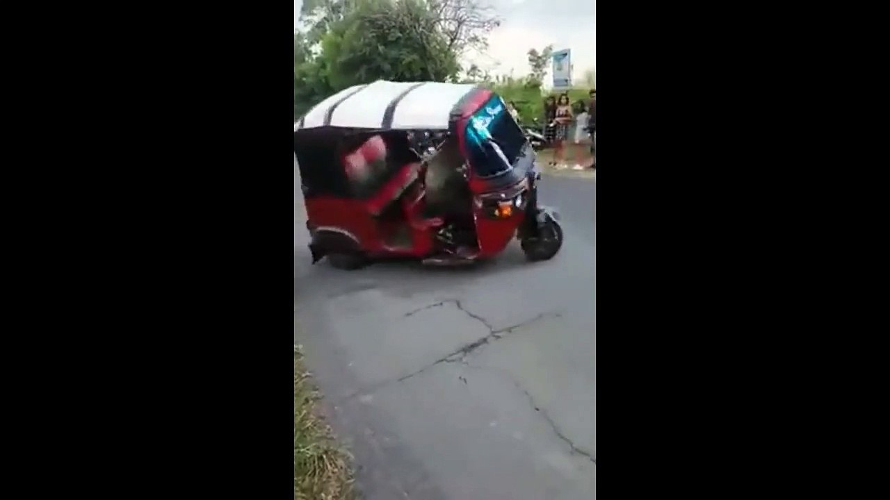 Les tuk tuk c'est dangereux