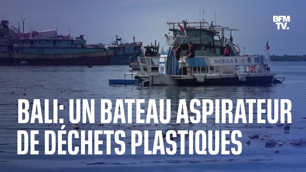 Un bateau aspirateur de déchets plastiques pour lutter contre la pollution aquatique à Bali, en Indonésie