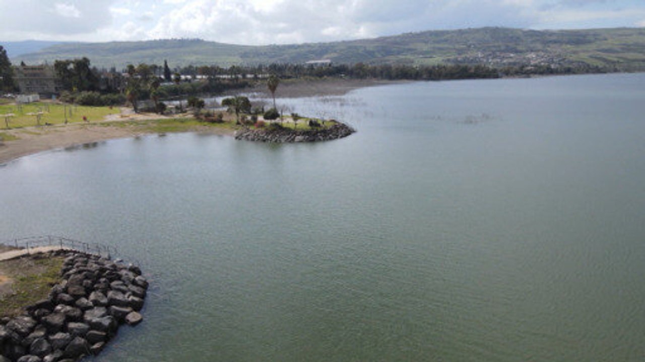 Israel: Entsalztes Wasser für den See Genezareth