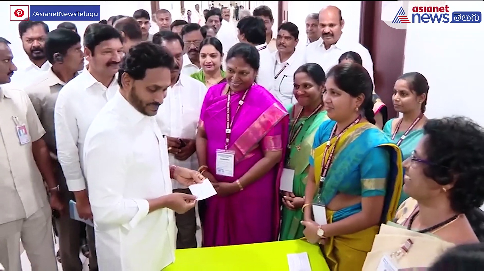 AP MLC Polling : ఓటుహక్కు వినియోగించుకున్న సీఎం జగన్ 