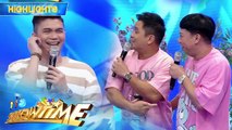 Lassy was mistaken by Vhong as Ogie | It's Showtime