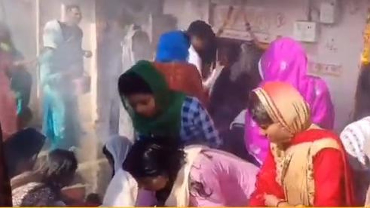 रामपुर:चैत्र नवरात्रि के दूसरे दिन माता ब्रह्मचारिणी की विधि विधान से हुई पूजा