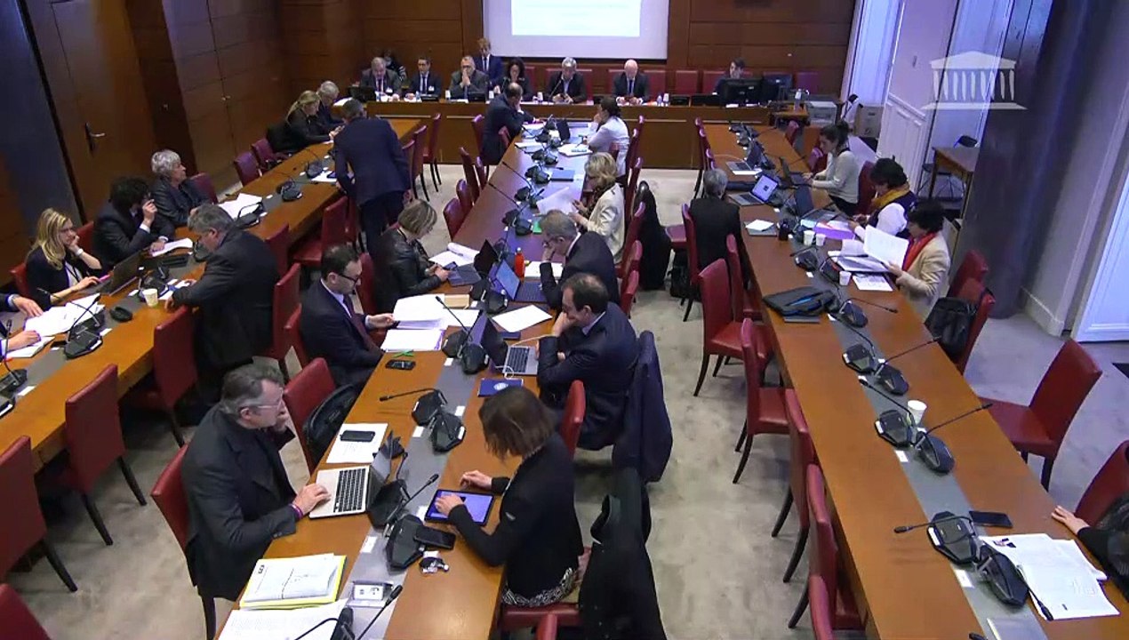 Commission des finances : M. Pascal Bellemin, président de l’AFIGESE Réseau des financiers, gestionnaires, évaluateurs, manageurs des collectivités territoriales et M. Bertrand Manin, copilote du groupe de travail dette  - Mercredi 22 mars 2023