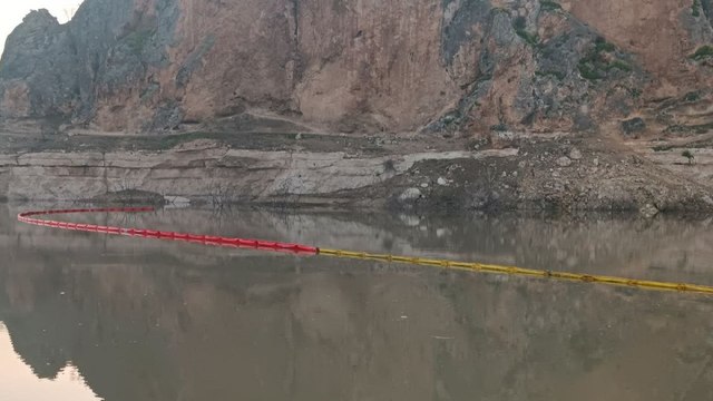 Batman’da petrol boru hattında sızıntı meydana geldi