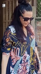 Neha Dhupia ने खूबसूरत लुक में दिए पोज