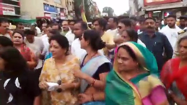 जबलपुर में 3 साल की बच्ची का अपहरण कर बलात्कार - वीडियो देखें
