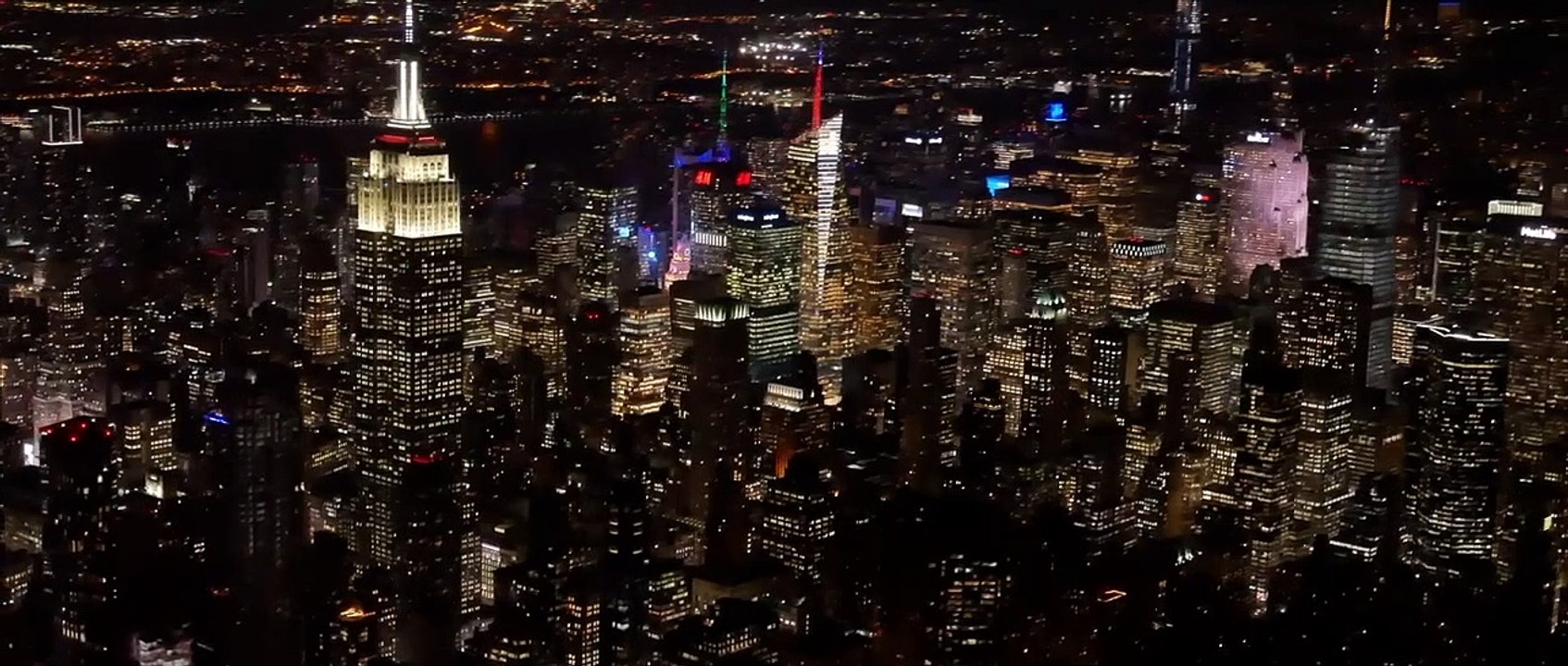 Huntress - Die Nazi-Jägerin Trailer DF