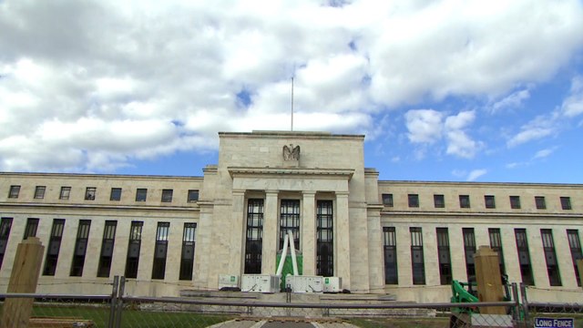 لكبح جماح التضخم.. الفدرالي الأميركي يرفع سعر الفائدة