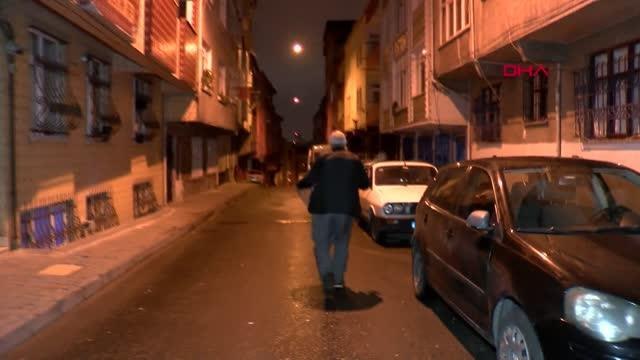 İSTANBUL'DA RAMAZAN DAVULCULARI İLK SAHURLA BİRLİKTE GÖREVE BAŞLADI