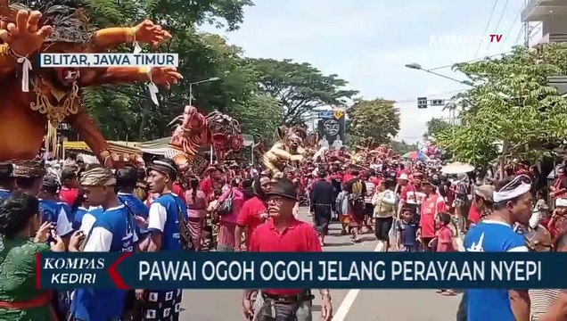 Umat Hindu di Blitar Gelar Pawai Ogoh-Ogoh Jelang Perayaan Nyepi