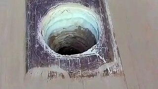 Konya'da 12 metre derinliğinde obruk oluştu