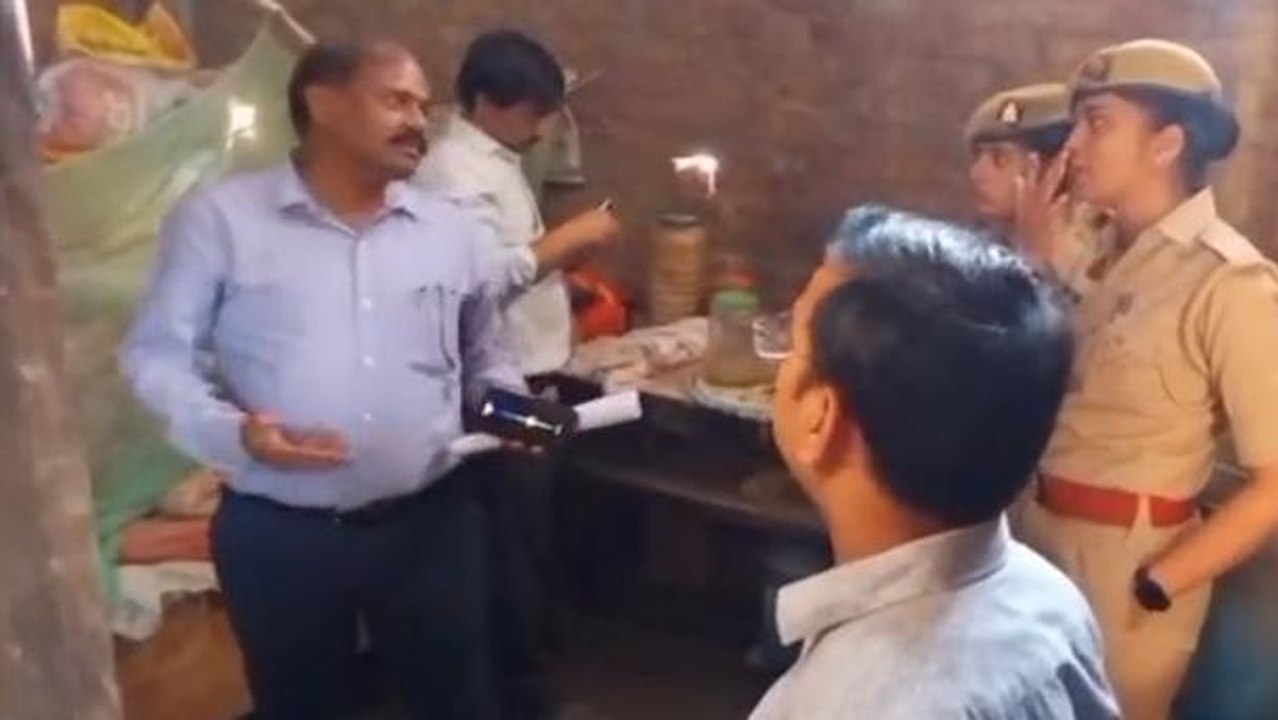 नेपाल से आ रहीं नशीली दवाएं, खुलासे के बाद इंडो-नेपाल सीमा पर छापेमारी
